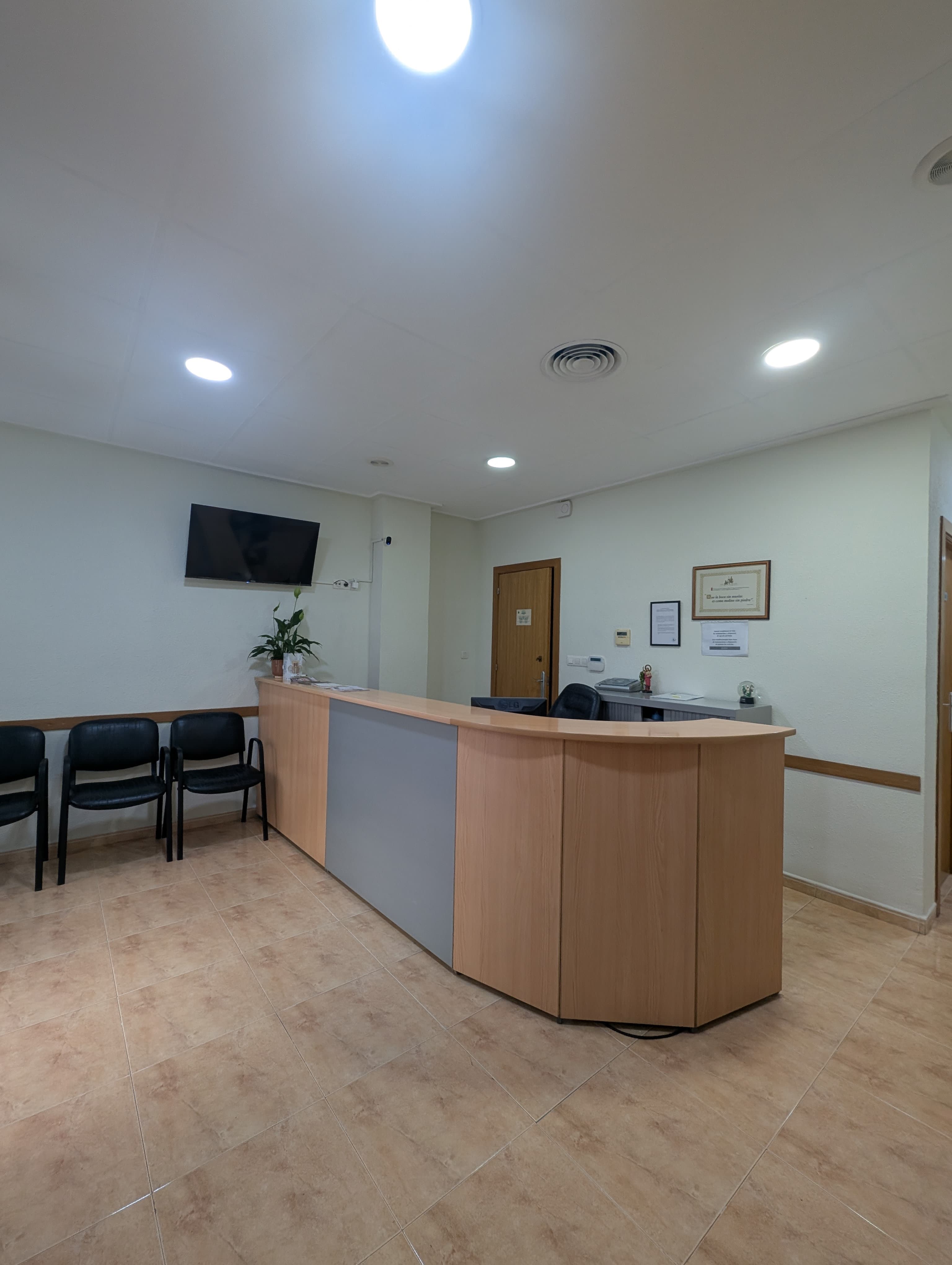 Instalaciones - Clínica Dental Zegarra